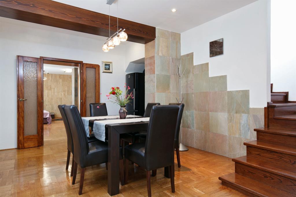 Villa Luna Sutomiscica Екстер'єр фото