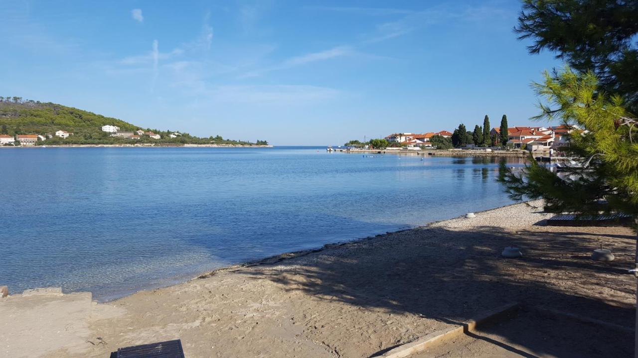 Villa Luna Sutomiscica Екстер'єр фото